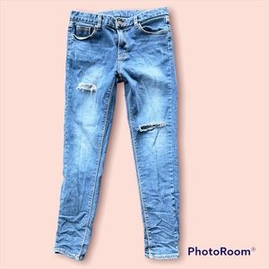 Strawberry Leavs made in Korea